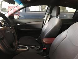 Chrysler 200